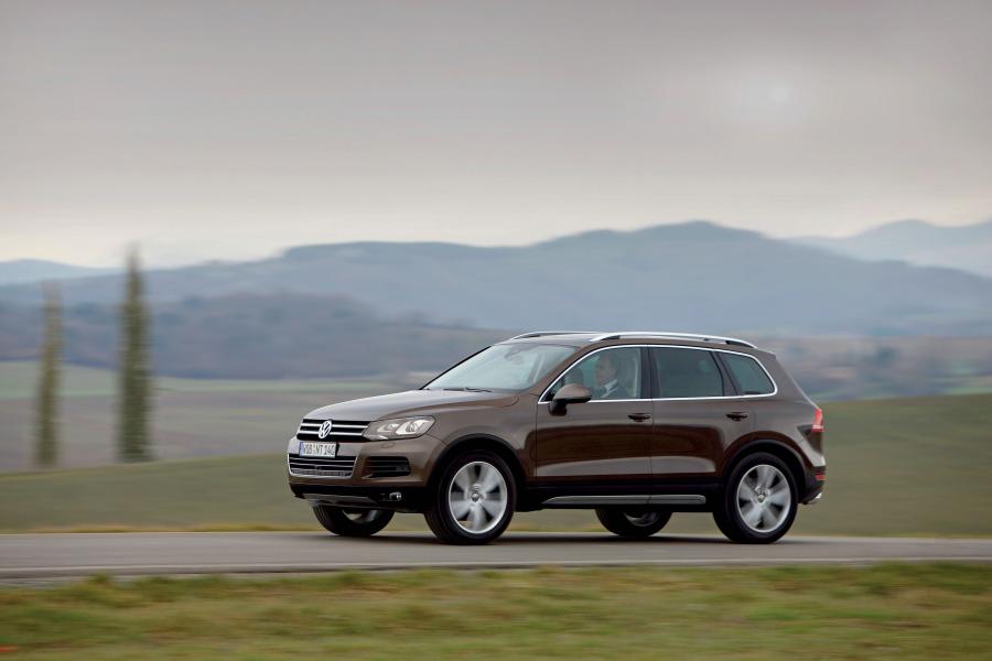  Volkswagen Touareg 2010 года  (фото 38 из 139)